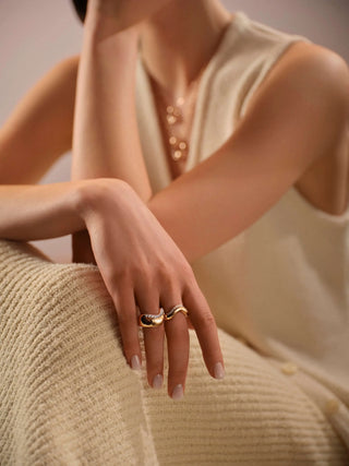 Stream Kırmızı Altın Pırlanta Yüzük