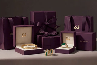 2026 yılbaşı için en anlamlı takı hediye önerileri. Trend takılar, kişisel hediye fikirleri ve doğru seçim ipuçlarını bu rehberde keşfedin.