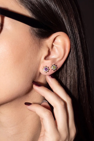 Mini Beam Peridot Taşlı Stud Küpe