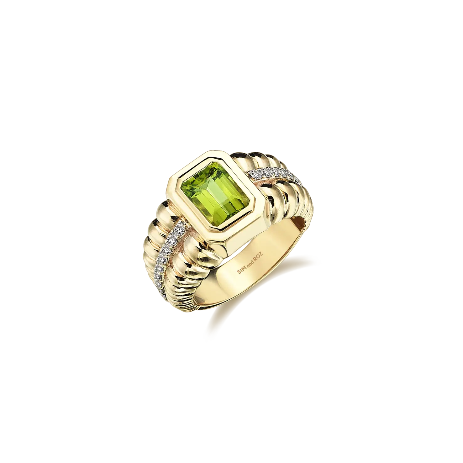 Morphose02 Peridot Ring